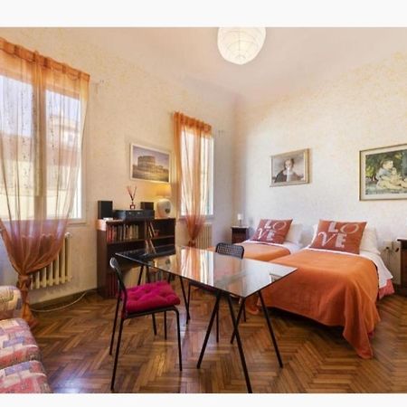 Tre Gigli Firenze Apartment, 5 Minutes From Station, Via Palazzuolo 55 Luaran gambar