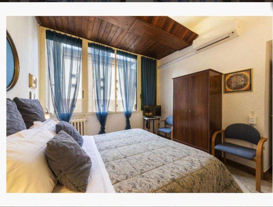 Tre Gigli Firenze Apartment, 5 Minutes From Station, Via Palazzuolo 55 Luaran gambar
