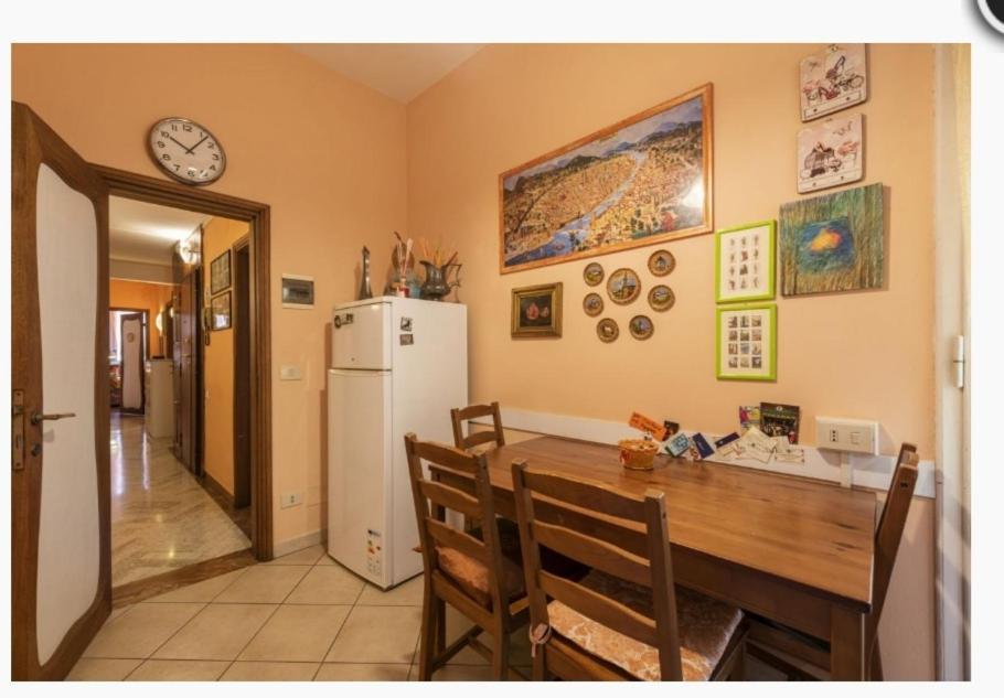 Tre Gigli Firenze Apartment, 5 Minutes From Station, Via Palazzuolo 55 Luaran gambar
