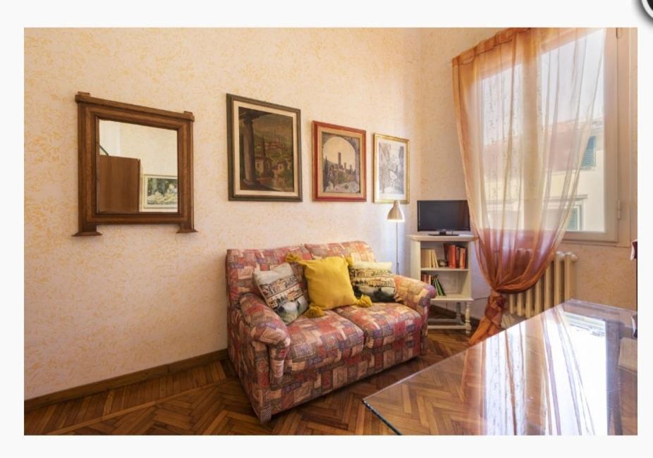 Tre Gigli Firenze Apartment, 5 Minutes From Station, Via Palazzuolo 55 Luaran gambar
